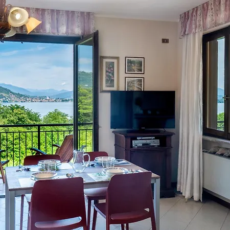 Grazia - Bilocale Con Vista E Giardino